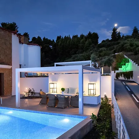 D'oro - Luxury & Hotel