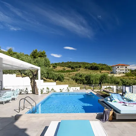 D'oro - Luxury & Ξενοδοχείο 4*