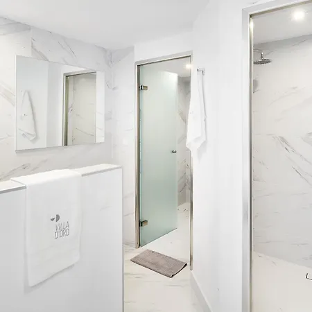 D'oro - Luxury & Paliouri